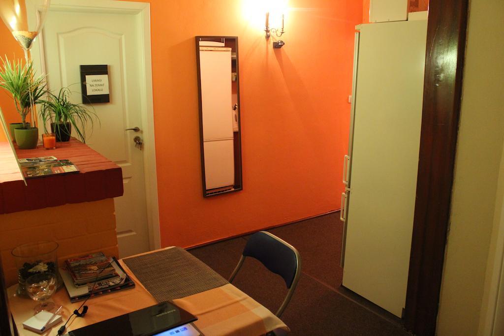 Hostel Pokoje Na Chmielnej 2 *